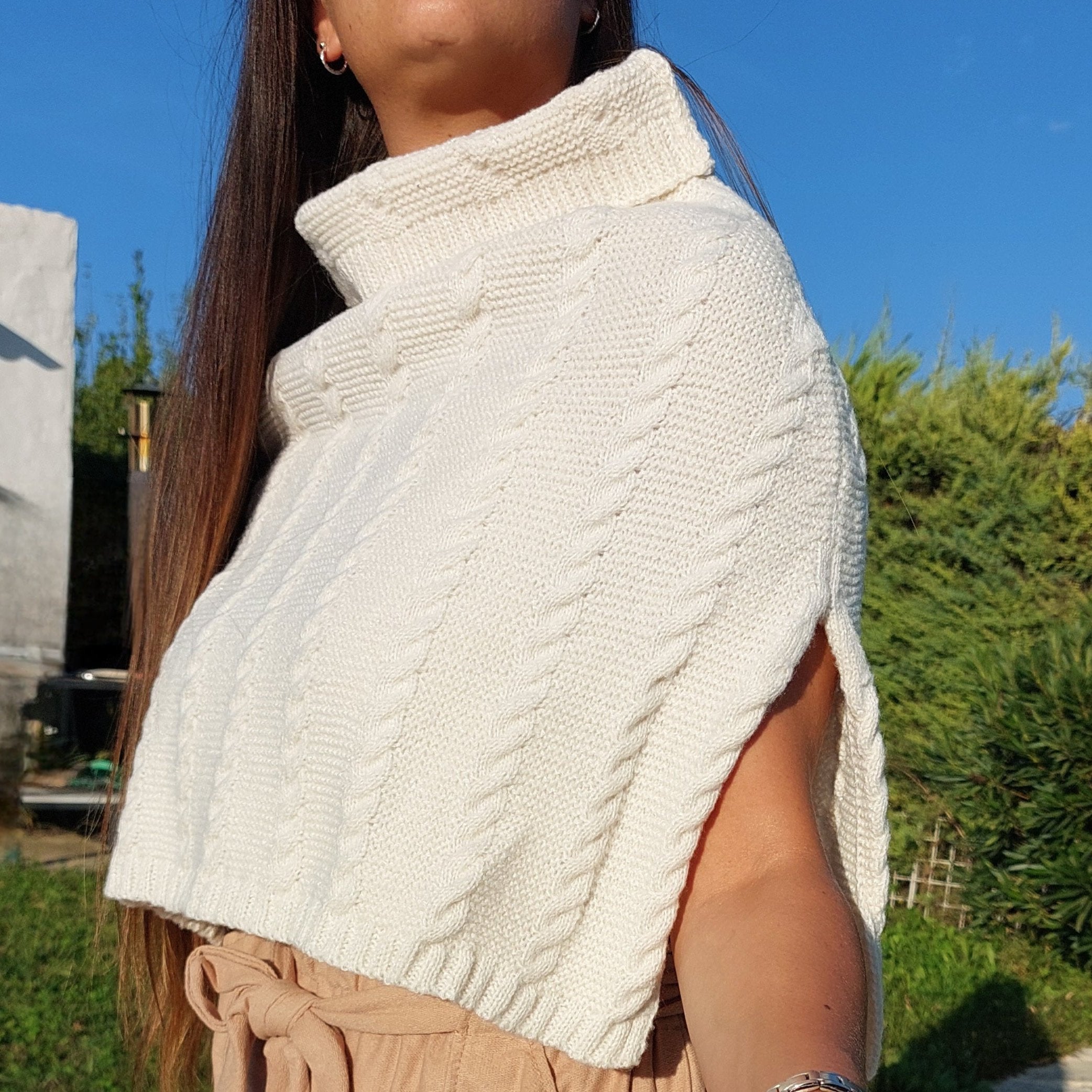 Cacher Paul en lainage my torsade avec col roulé pour les coups de froid sur Marignane