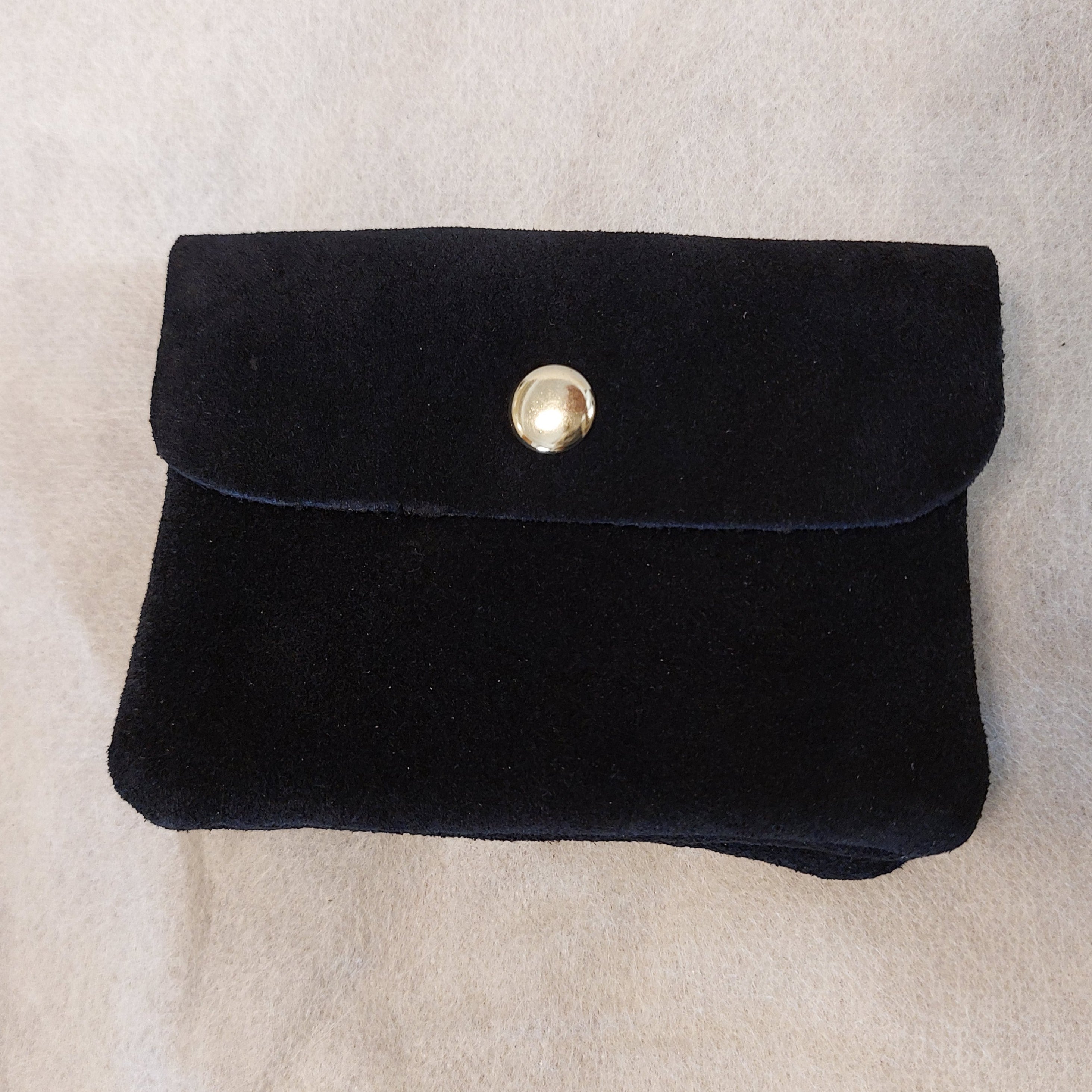 Portefeuille SAFI en nubuck noir uni, finition élégante et sobre