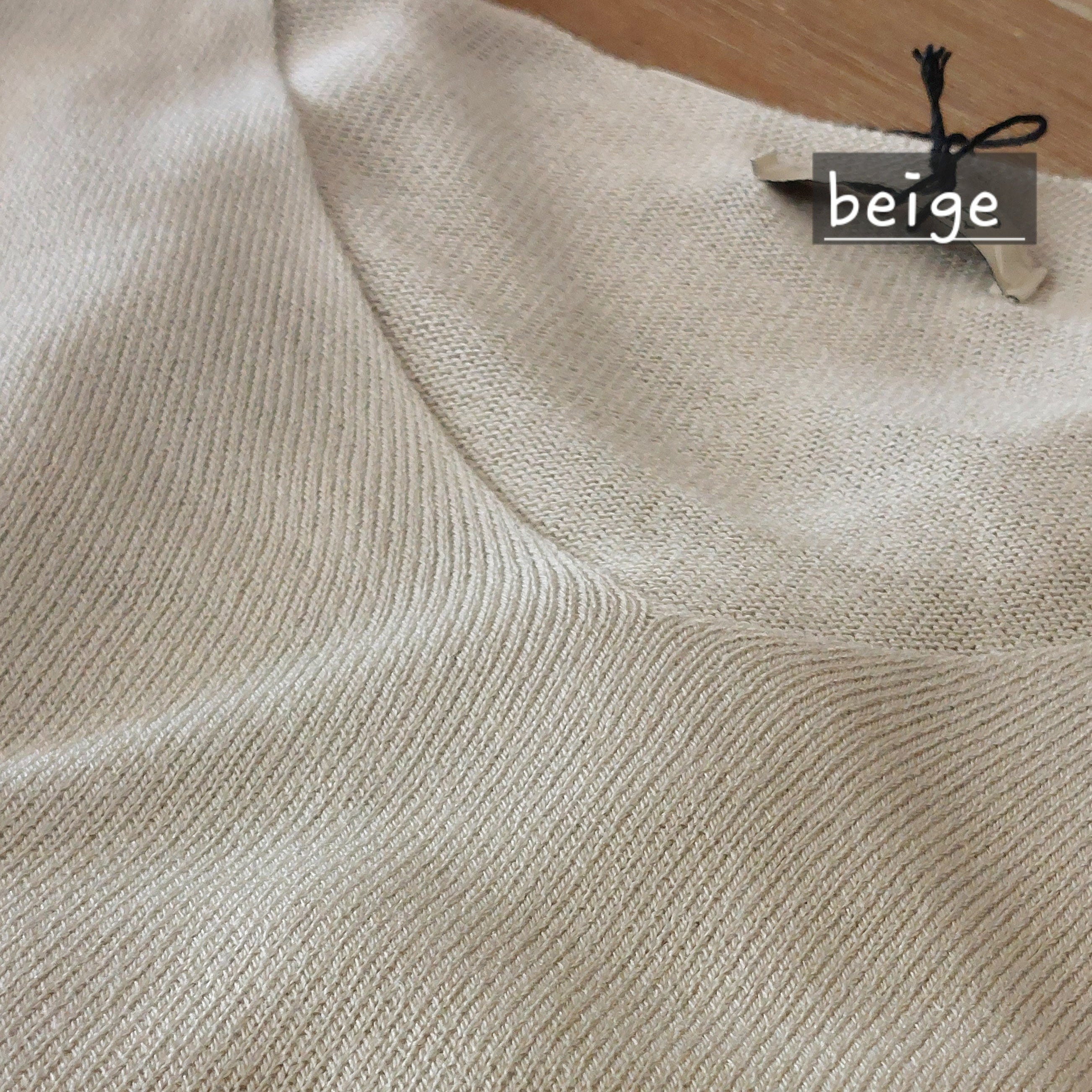 Pull MIREILLE beige col V oversized manches chauve-souris femme, best-seller ineva