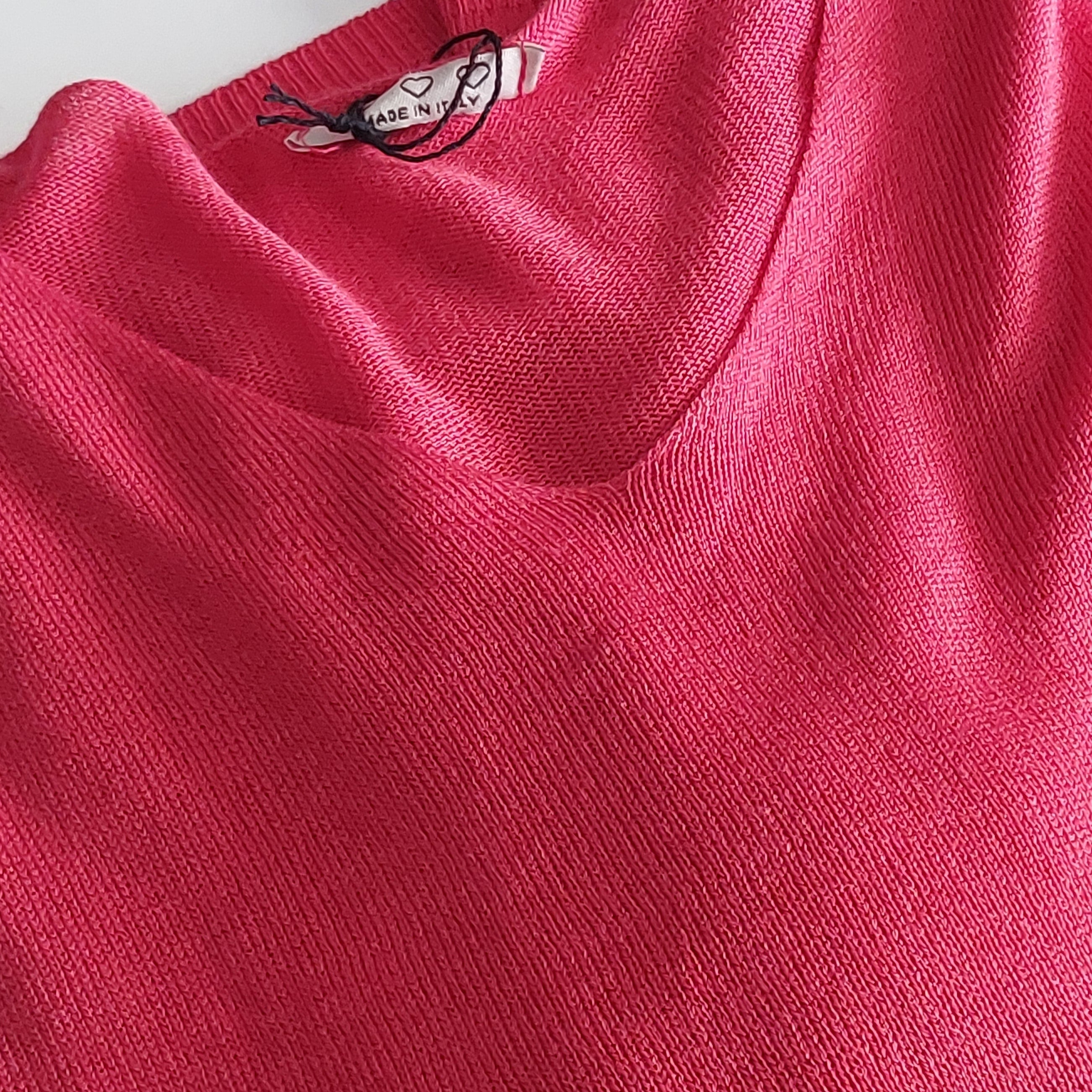 Pull MIREILLE rouge col V oversized maille fine manches chauve-souris femme