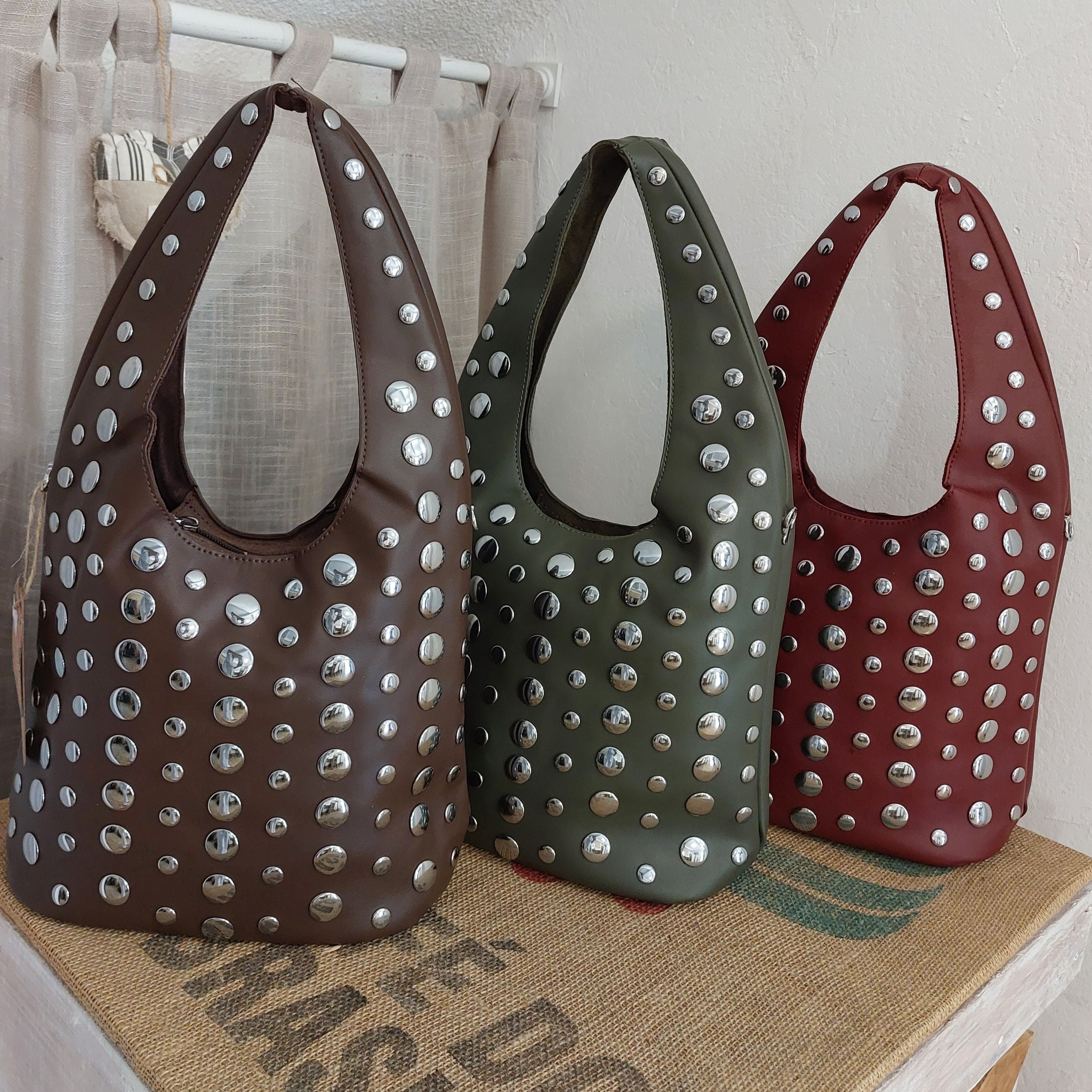 Sac à main- simili cuir clouté Casablanca