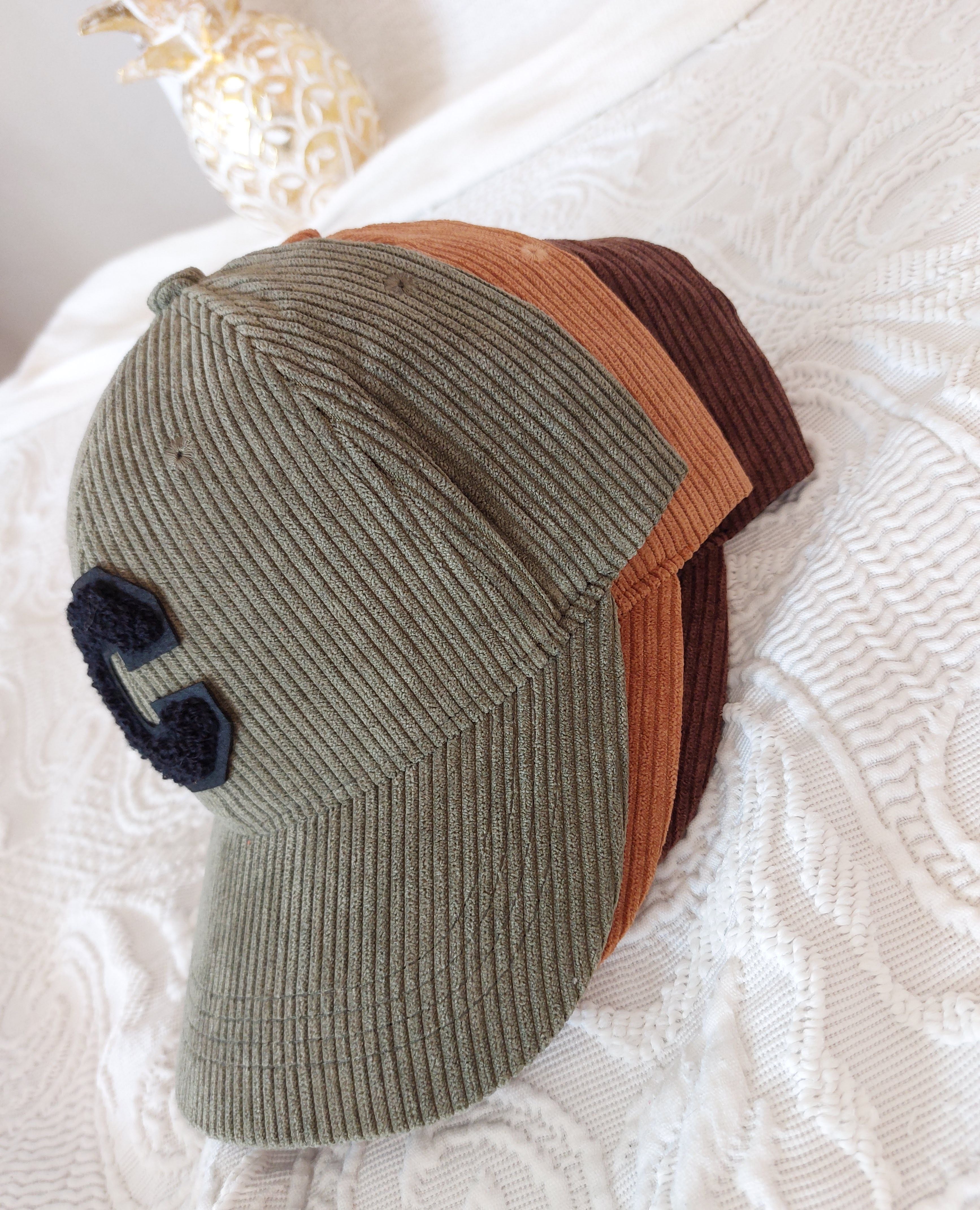 Casquette LONDRES Velours Côtelé - Baseball Cap Femme avec Initiale C