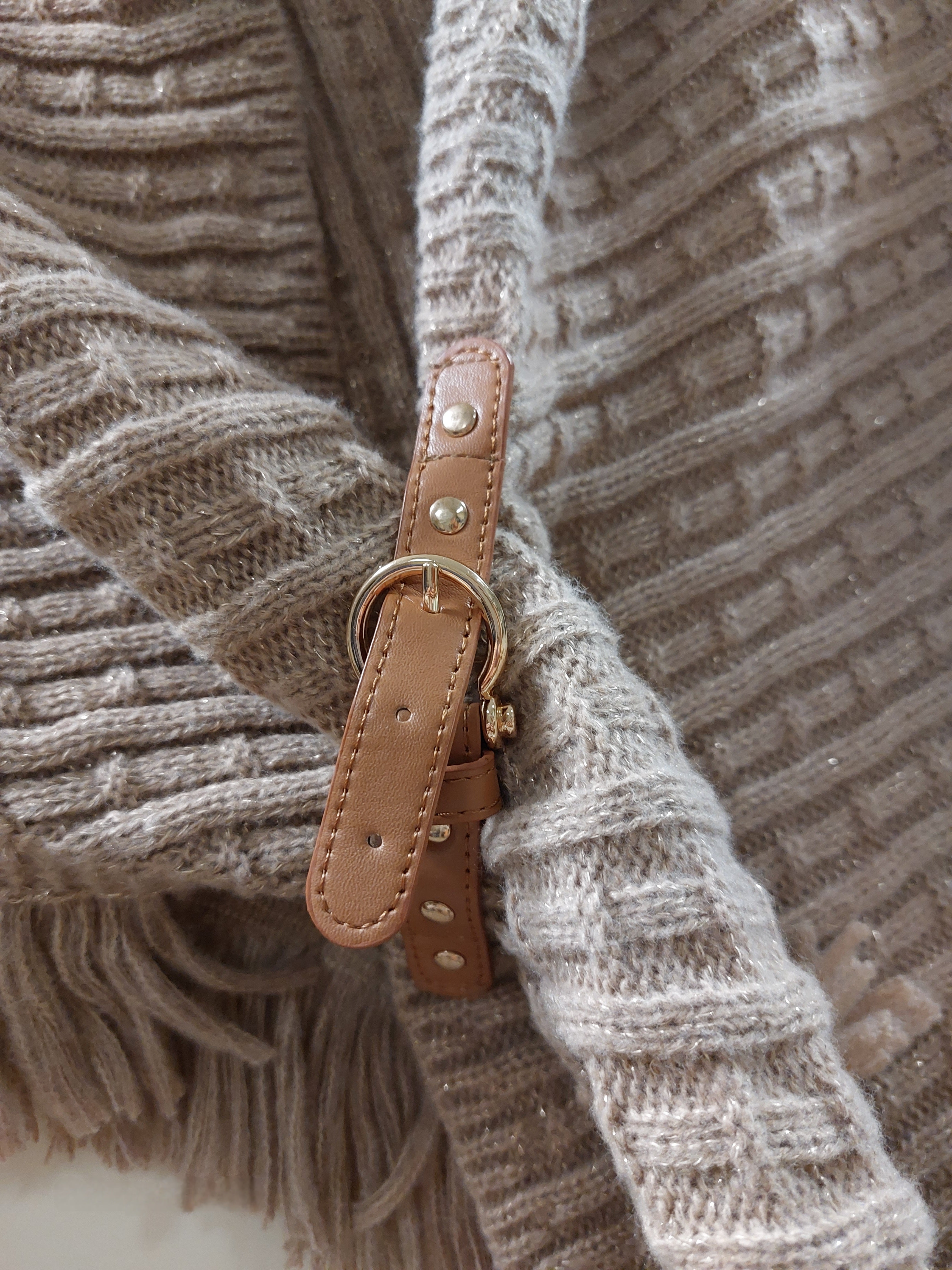 Châle PONCH Maille Fantaisie Fil Doré - Étole Femme Triangle avec Ceinturon - Taille Unique