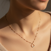Collier Loja – Chaînette Dorée Boules & Pendentif Cercle Brillants Acier Inoxydable
