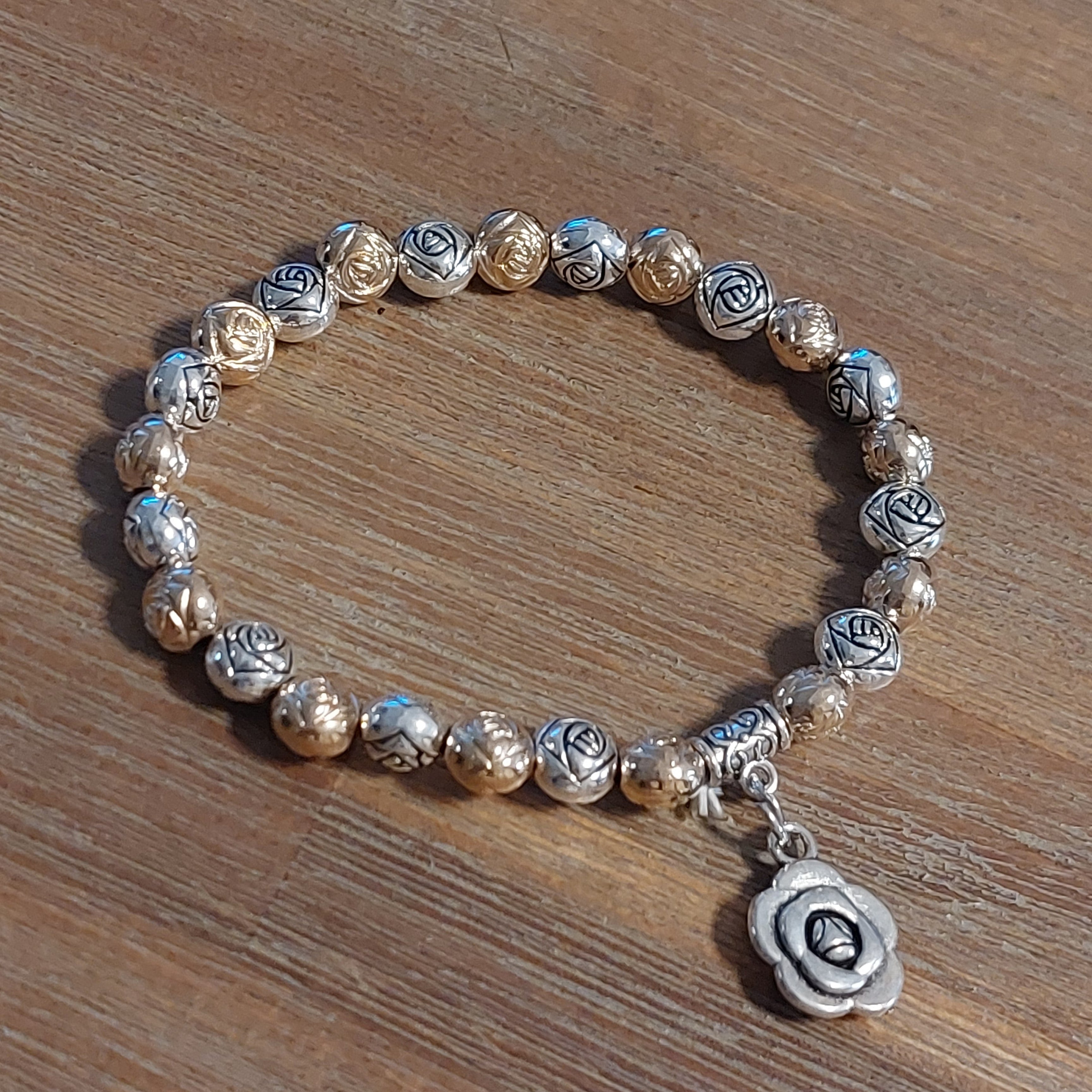 Bracelet Saména Élastiqué Acier avec Pampilles - Manchette Tendance