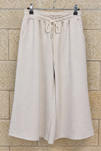 Bermuda long Benoit beige, coupe palazzo et taille élastique
