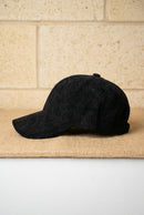 Casquette Dallas noire en velours côtelé, vue de profil
