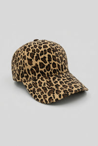 Casquette baseball Vega à imprimé léopard, vue de trois quarts avec visière courbée
