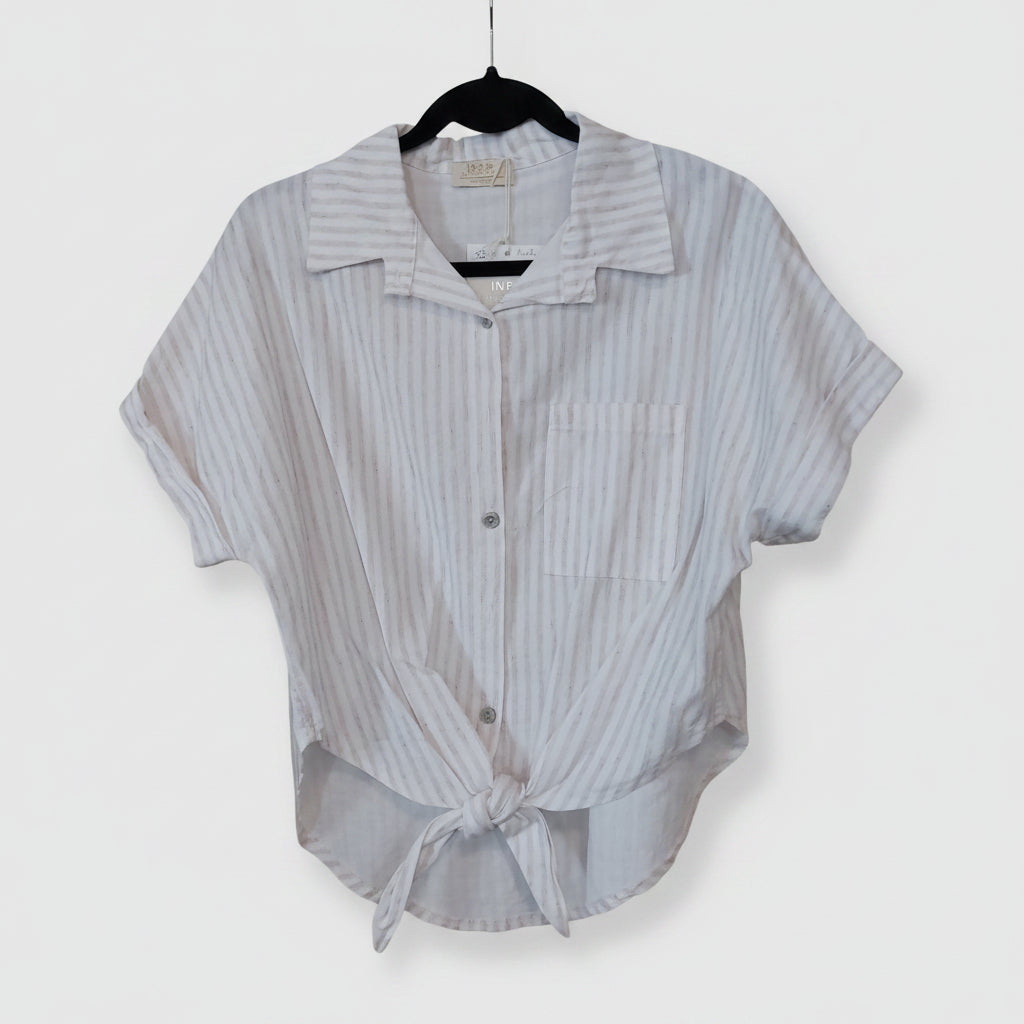Chemise rayée coton lin Maelle beige manches courtes pattes à nouer - vue de face - ineva