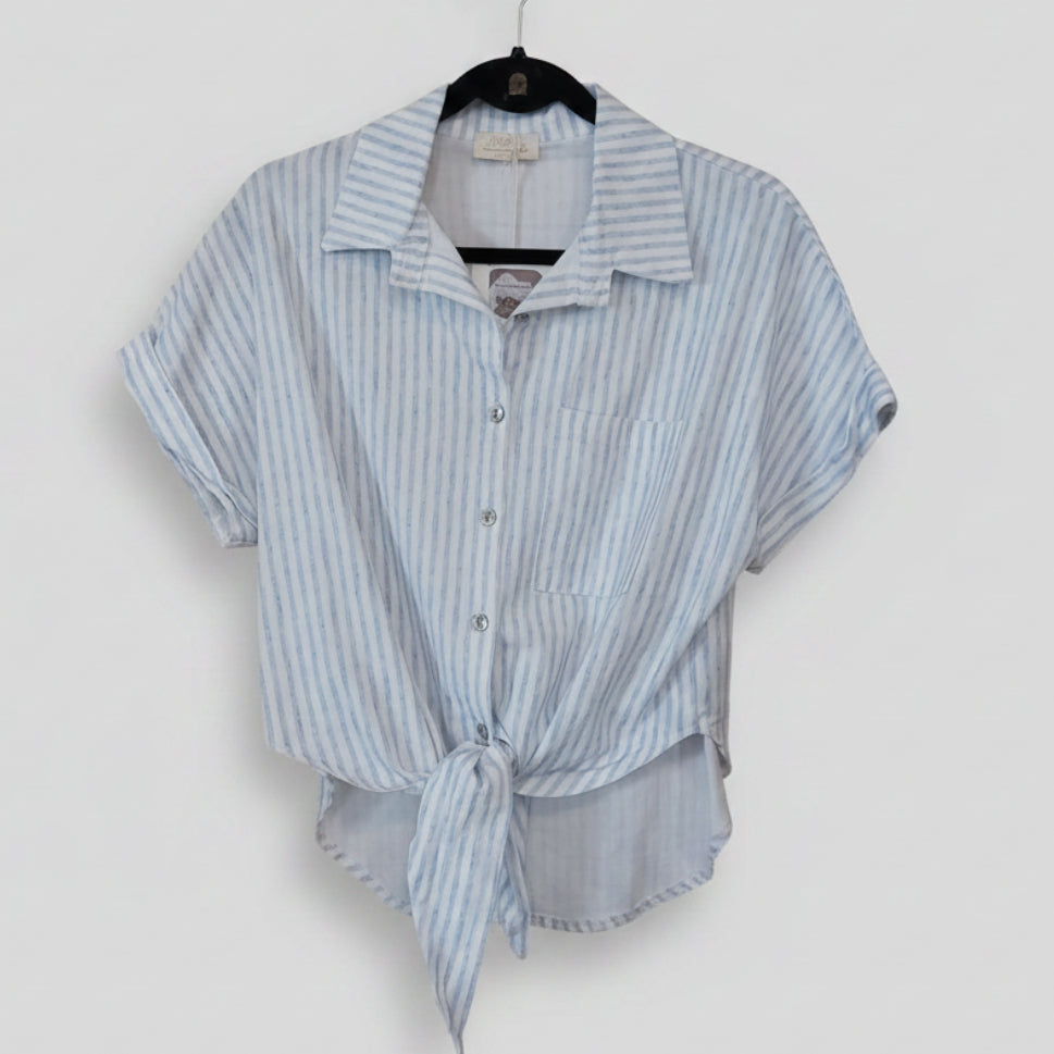 Chemise Maelle bleu ciel nouée à la taille manches courtes coton lin - ineva