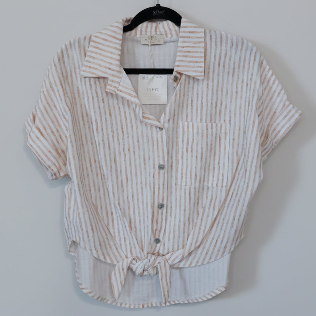Chemise rayée coton lin Maelle camel manches courtes pattes à nouer - vue de face - ineva