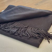 Écharpe femme Nival avec franges élégantes - Vue rapprochée