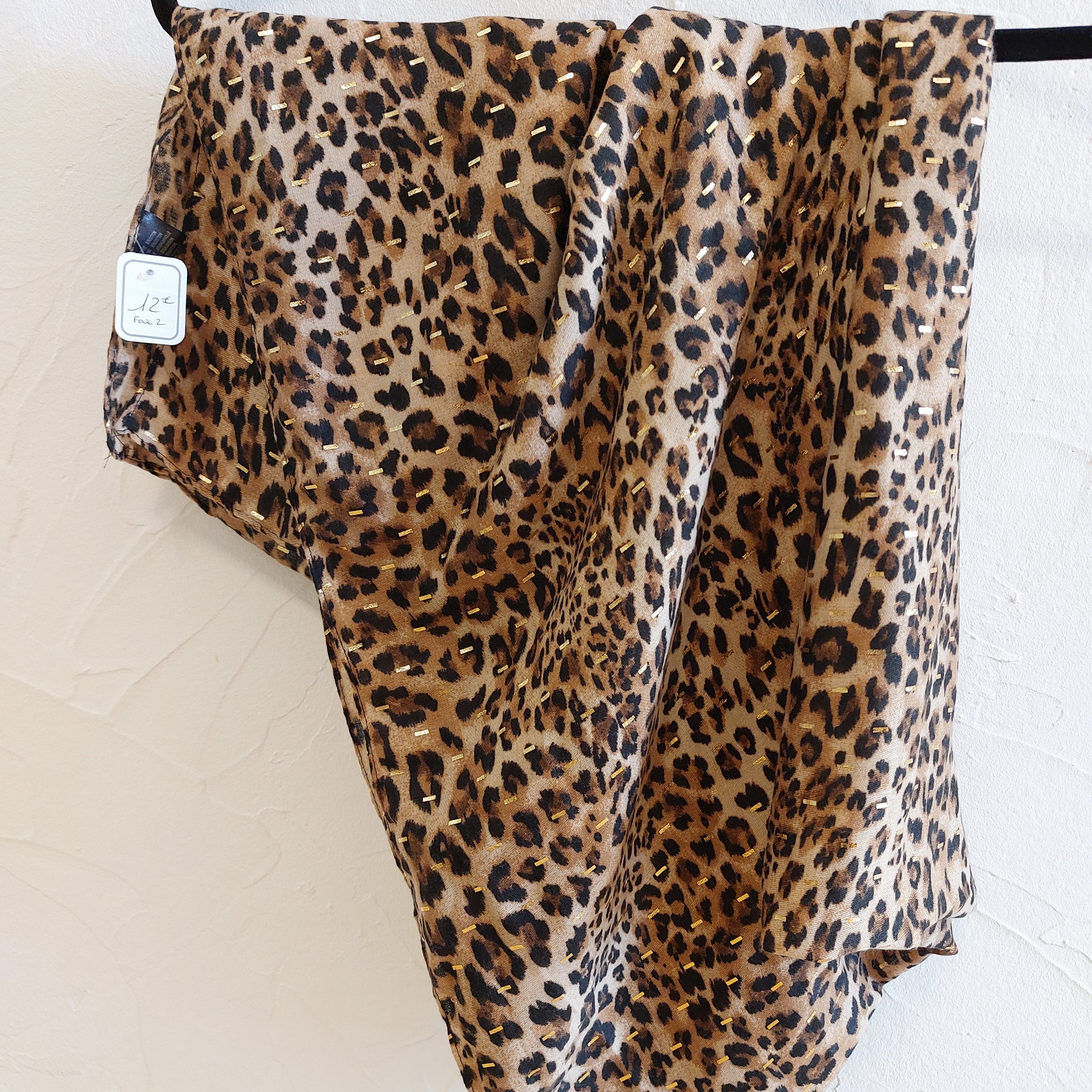 Foulard Léopard Doré LEO - Écharpe Élégante Femme Viscose Coton