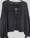 Gilet Dario noir en maille col V - Alternative couleur avec liens de serrage