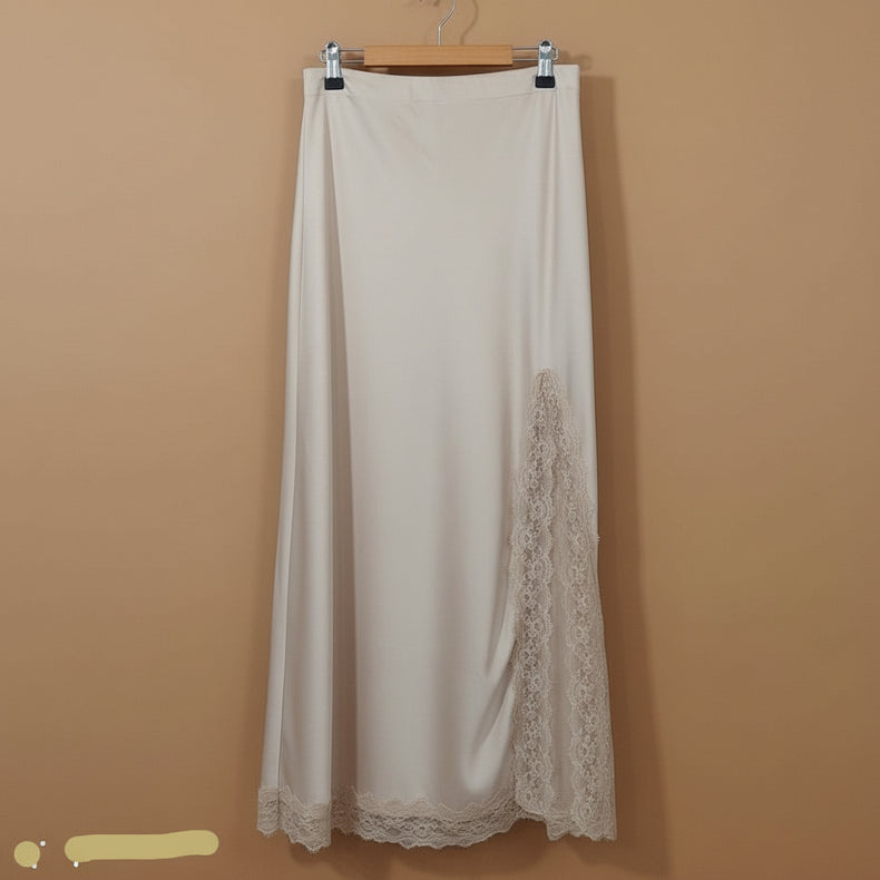 Jupe Longue Alexa Satinée Fendue - Dentelle Élégante Femme