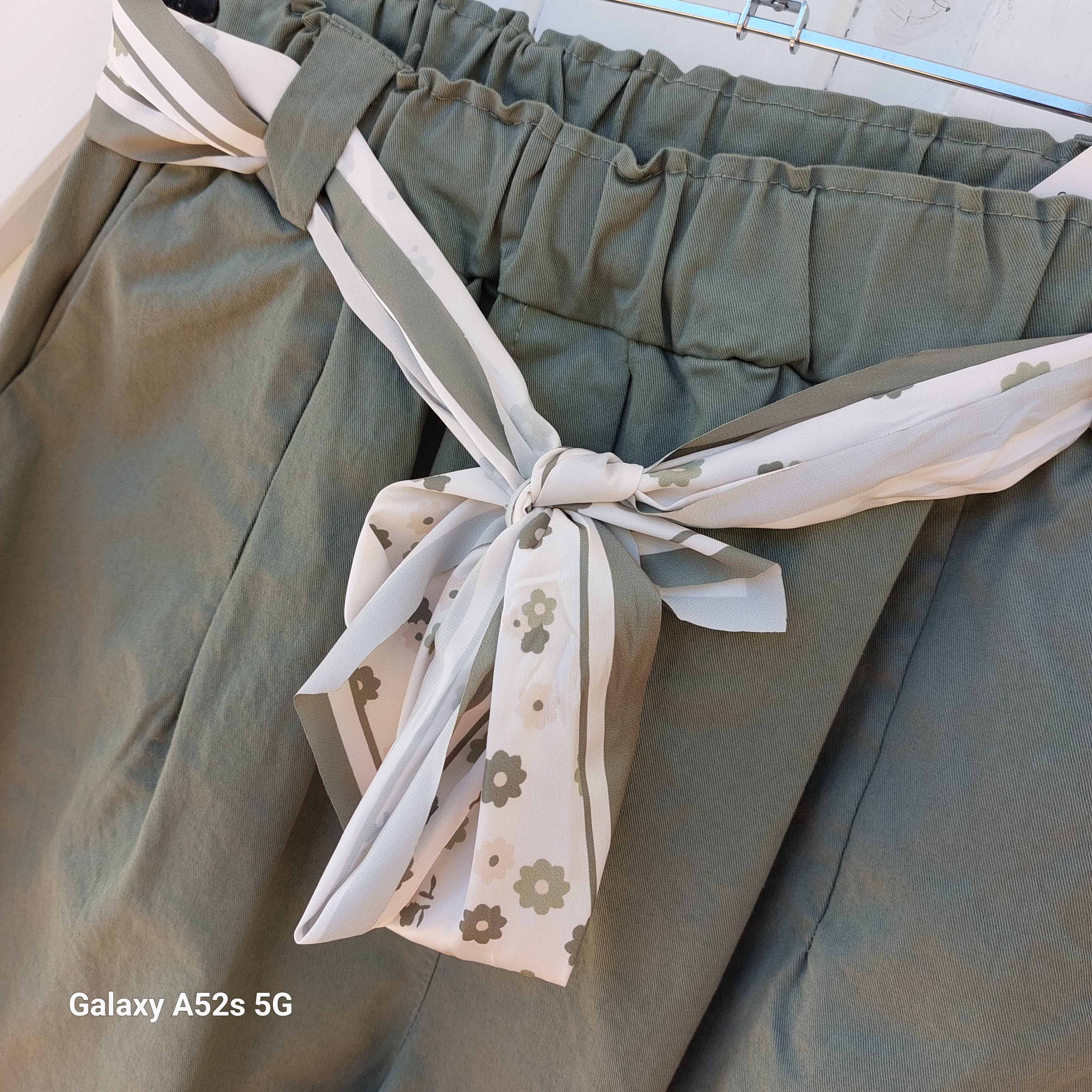 Pantalon Grégor – Chino Stretch Taille Élastique Ceinture Foulard