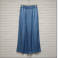 Pantalon Jordan jean tencell – détail tissu Tencel fluide et tombé élégant