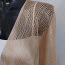 Détail finition franges du paréo poncho Celia filet irisé - ineva