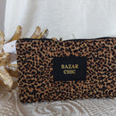 Détail fermeture zip dorée pochette message personnalisée - Finition premium
