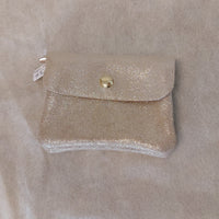 Portefeuille TAZA cuir souple irisé coloris crème - Vue principale élégante