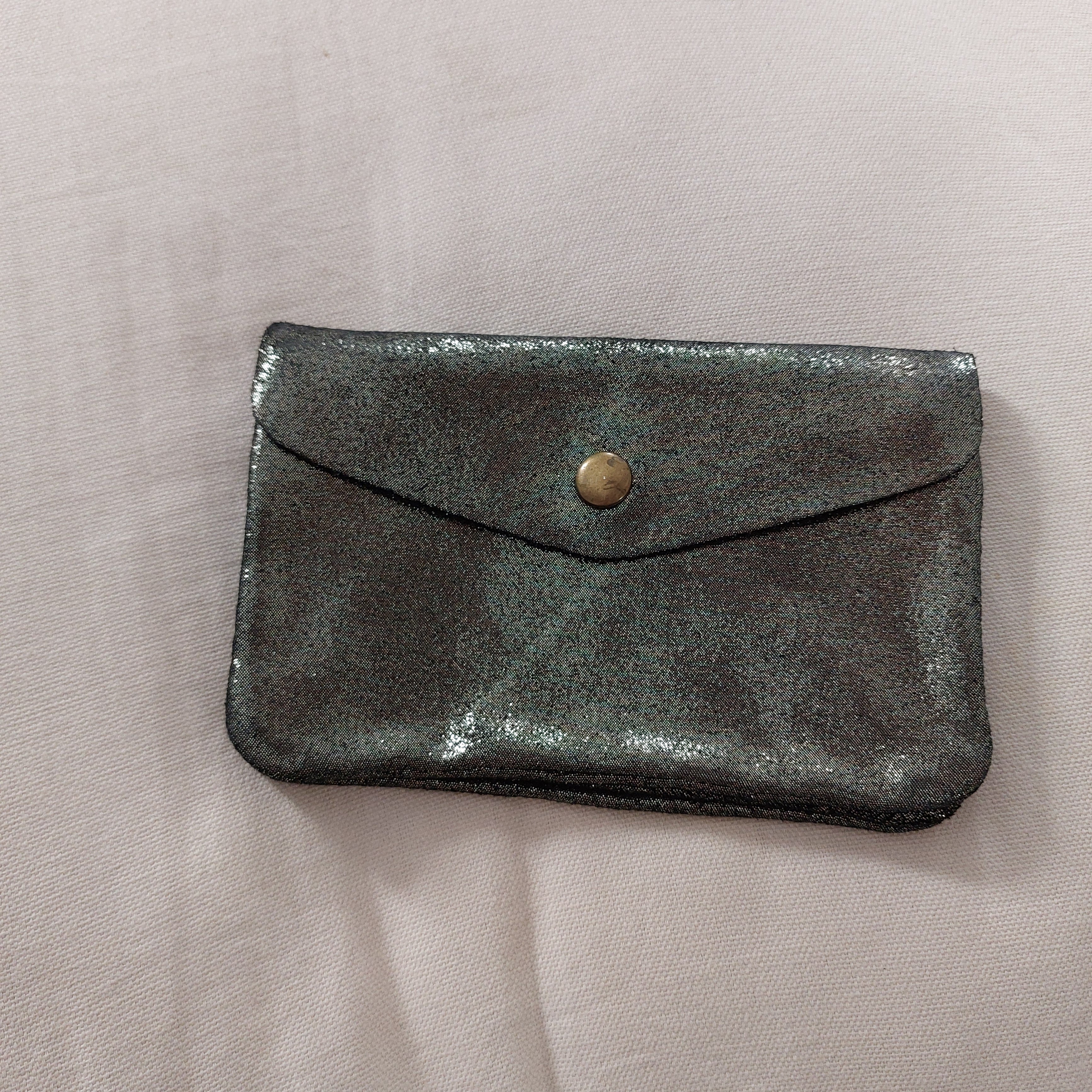 Portefeuille Tomari Cuir Irisé Souple - 2 Compartiments Zip et Pression
