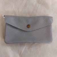 Portefeuille femme RABAT cuir grainé gris - fermé - Vue principale texture cuir naturel