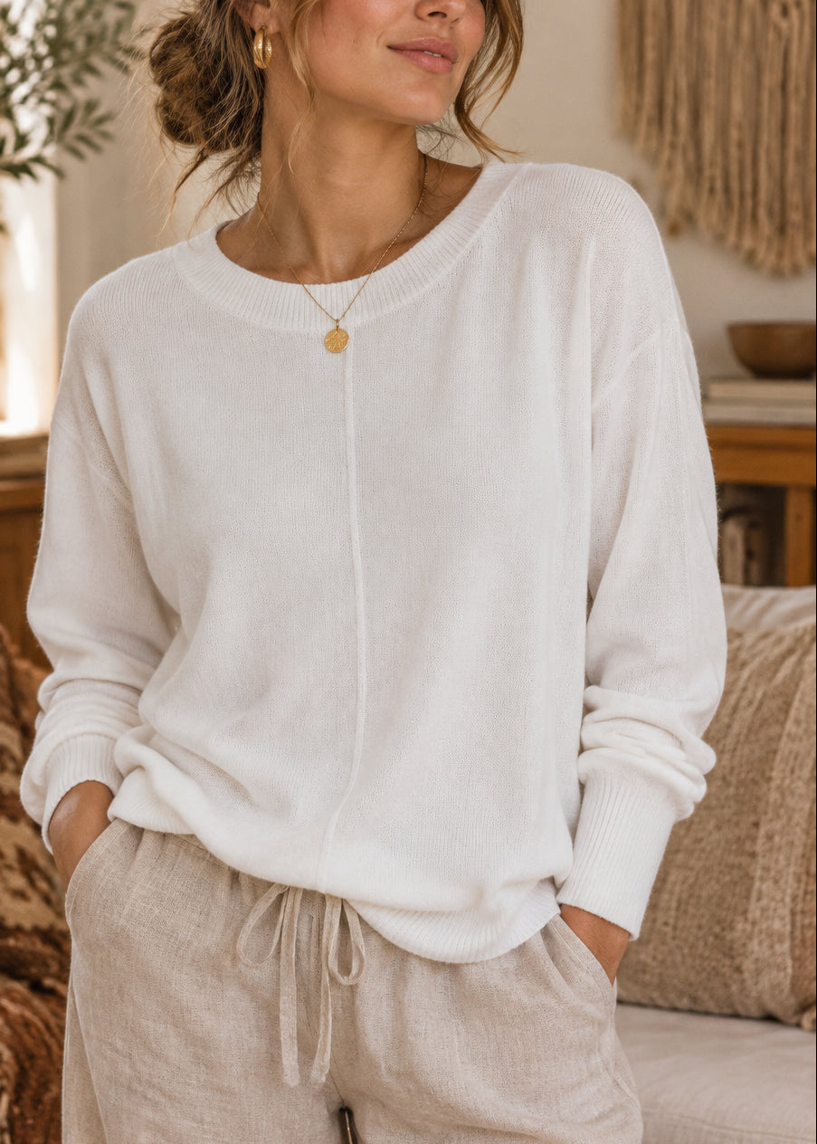 Pull sequins maille fine Felix blanc porté, col bateau
