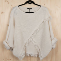 Pull Théo écru col bateau avec double pan réversible - maille douce et style créatif
