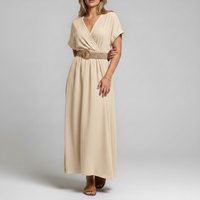 Robe Anna beige portée – longue kimono ceinturée, haut fluide et bas évasé, taille unique 36-44