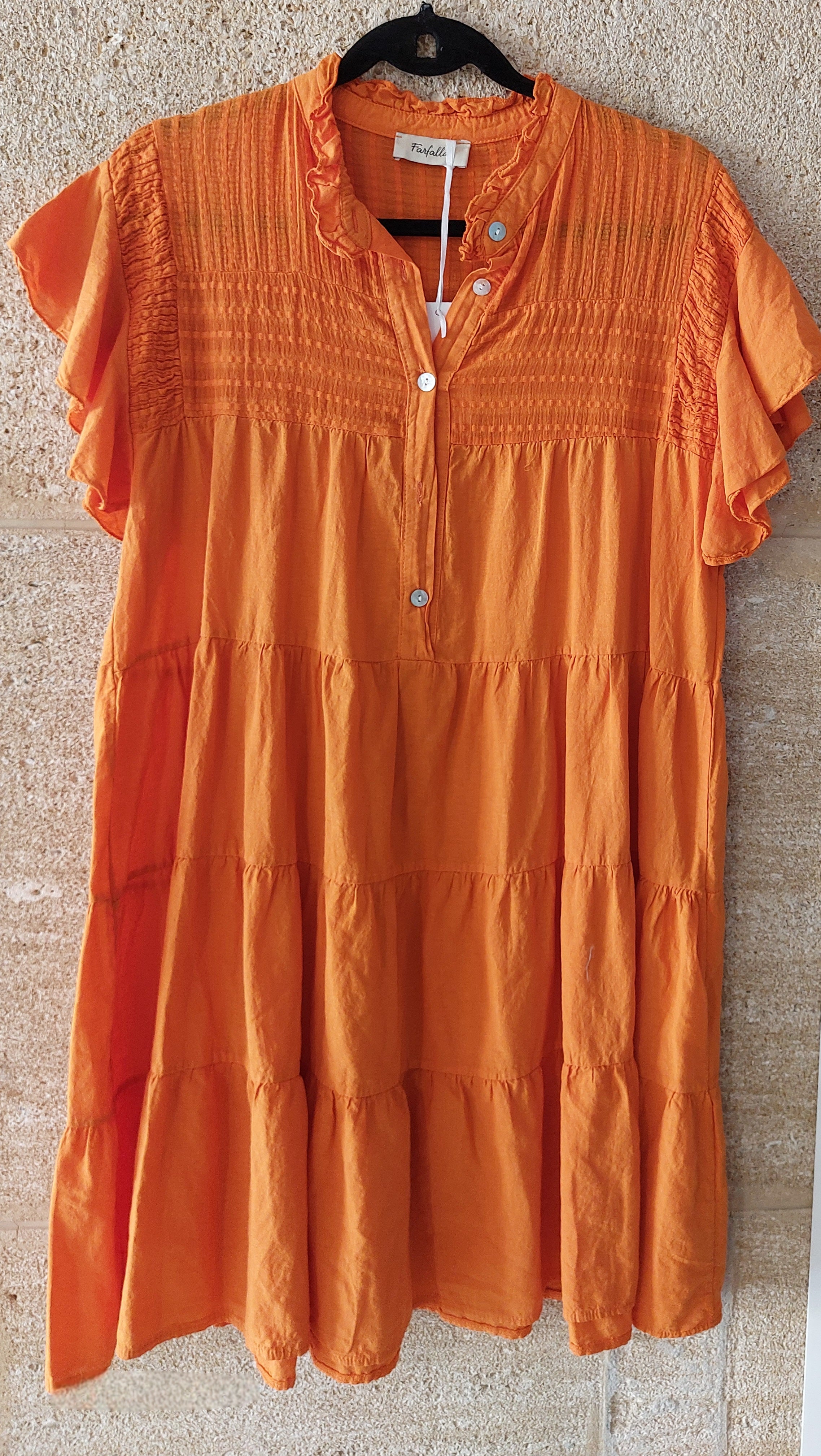 INEVA-ROBE-VOILE-DE COTON-ORANGE-COURTE-VOLANT-MANCHERON-BOUTON