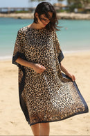 Robe Plage Versus — Poncho Col Bateau Imprimé Léopard Chic Taille Généreuse