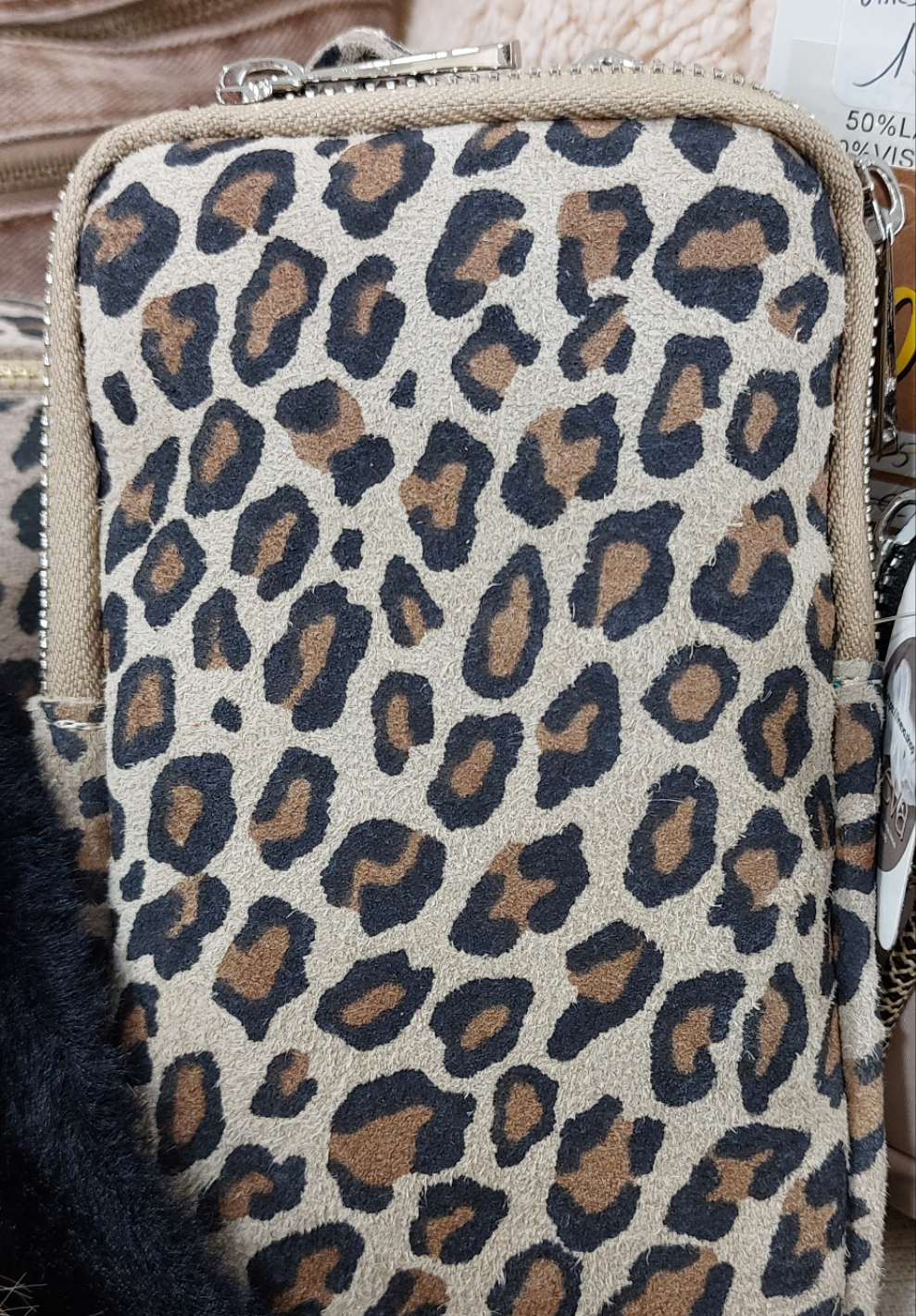 Sacoche Addol - Pochette Cuir Nubuck Imprimé Fauve avec Bandoulière