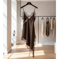 Robe nuisette Natalia bretelles - satin asymétrique dentelle chic femme