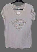 T-shirt col V Manon beige sérigraphie Copines Soleil Mojito porté — coton taille unique 34-42 — look estival décontracté femme — ineva
