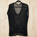 Top Cara noir porté – maille filet lurex brillant col V sans manches, coupe ample femme
