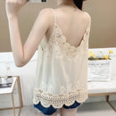 Top Carlotta beige porté vue dos – caraco coton finitions crochet, détail dos et bretelles