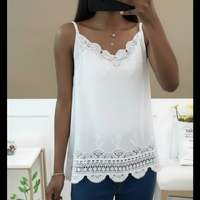 Top Carlotta blanc porté – caraco bretelles coton léger, finitions crochet féminines