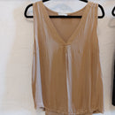 Top sans manches forme débardeur camel satiné sur la vente en col V et ample sur Carry-le-Rouet