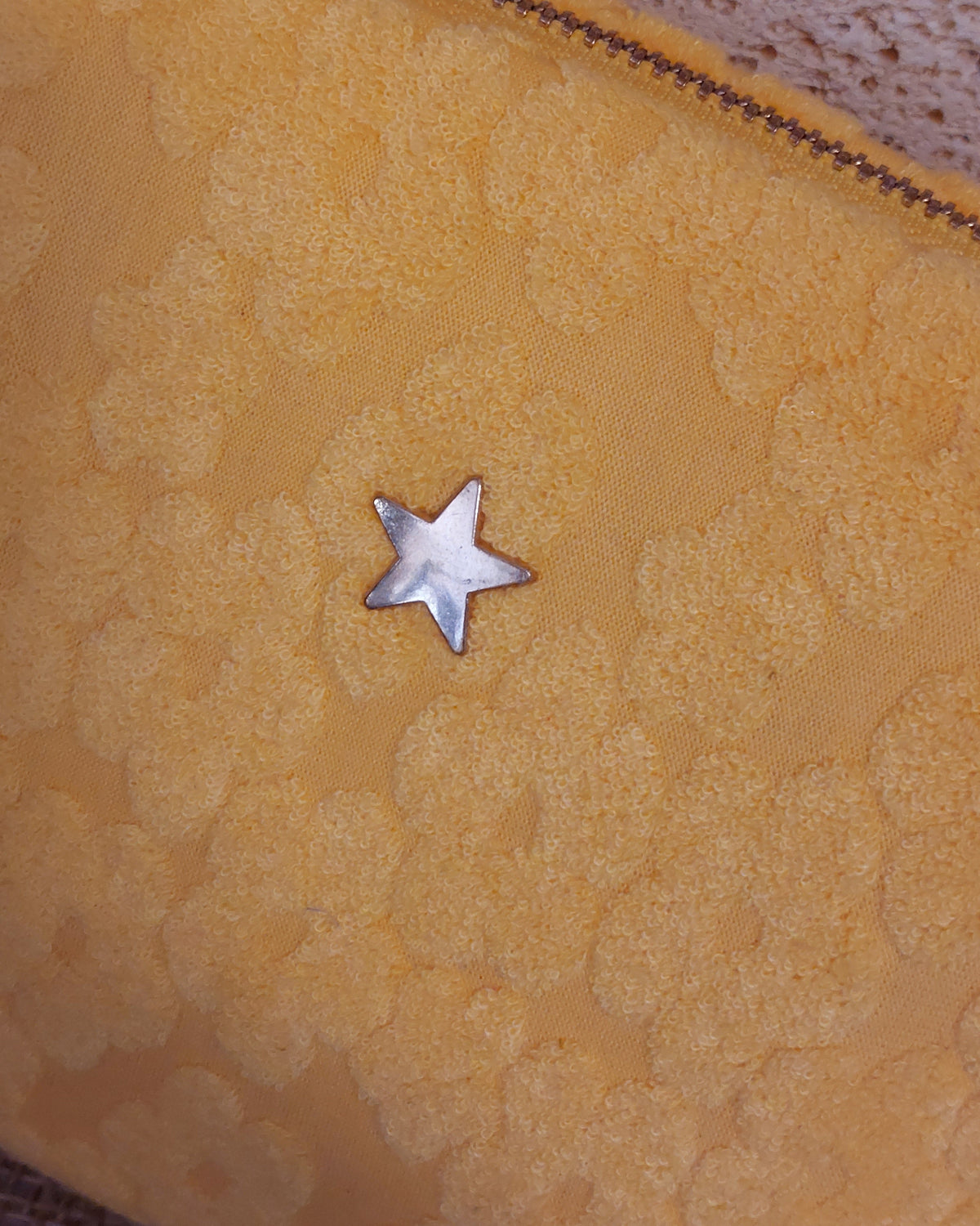 Trousse Star — Éponge Gaufrée Étoile Argentée Fermeture Zip Voyage Plage