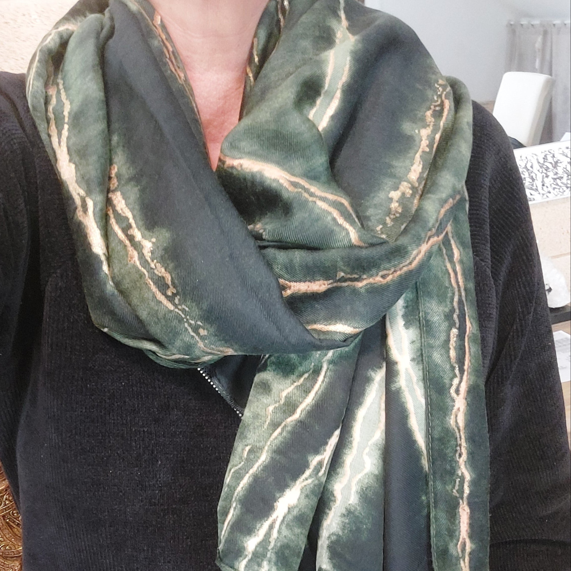 Foulard CANA - Écharpe Femme Vert Bouteille Liseré Or 180x107cm