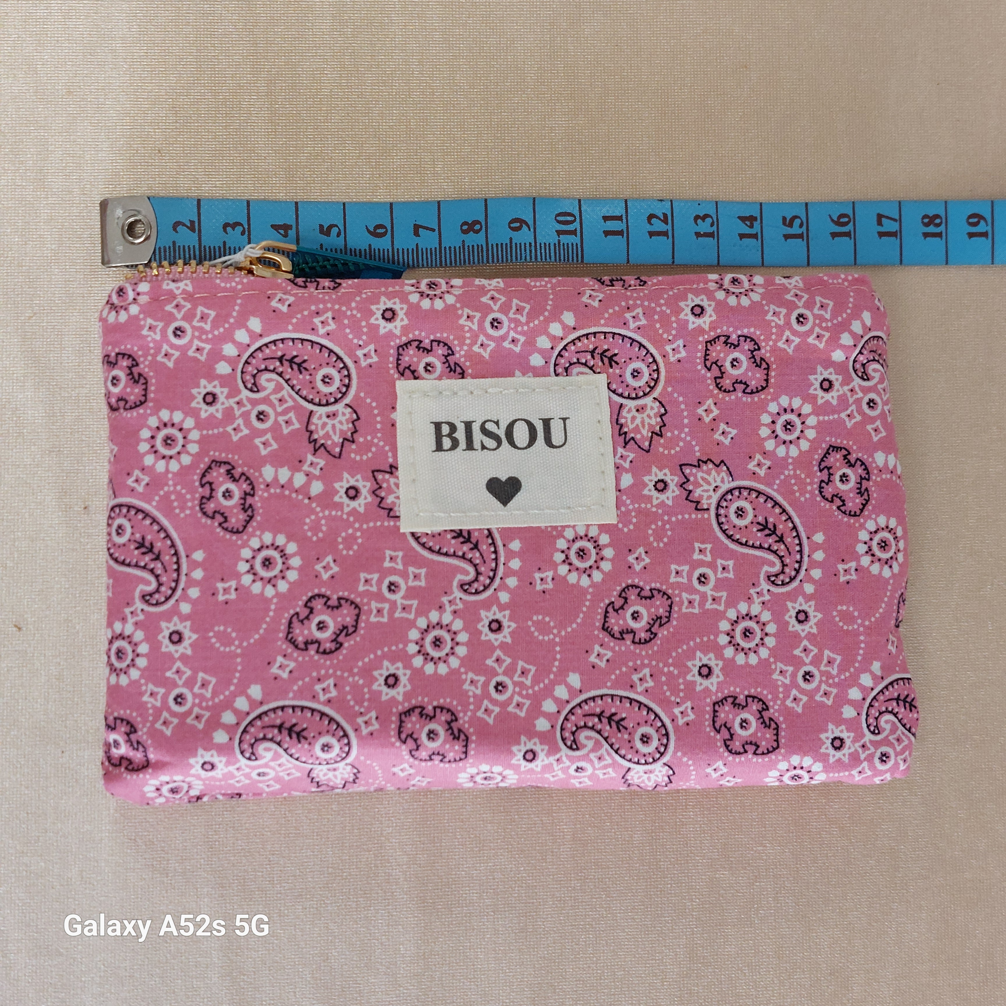 Pochette Pomess