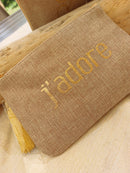 INEVA-POCHETTE A MESSAGE-POCHETTE EN LIN-POCHETTE MESSAGE MAMAN-POCHETTE MESSAGE J ADORE-POCHETTE A OFFRIR AUX MAMANS-POCHETTE BEIGE FETE DES MERES-CADEAUX FETES DES MERES-POCHETTE LIN MESSAGE OR-POCHETTE  COULEUR NATURELLE MESSAGE MAMAN-POCHETTE MESSAGE  SUR CARRY LE ROUET
