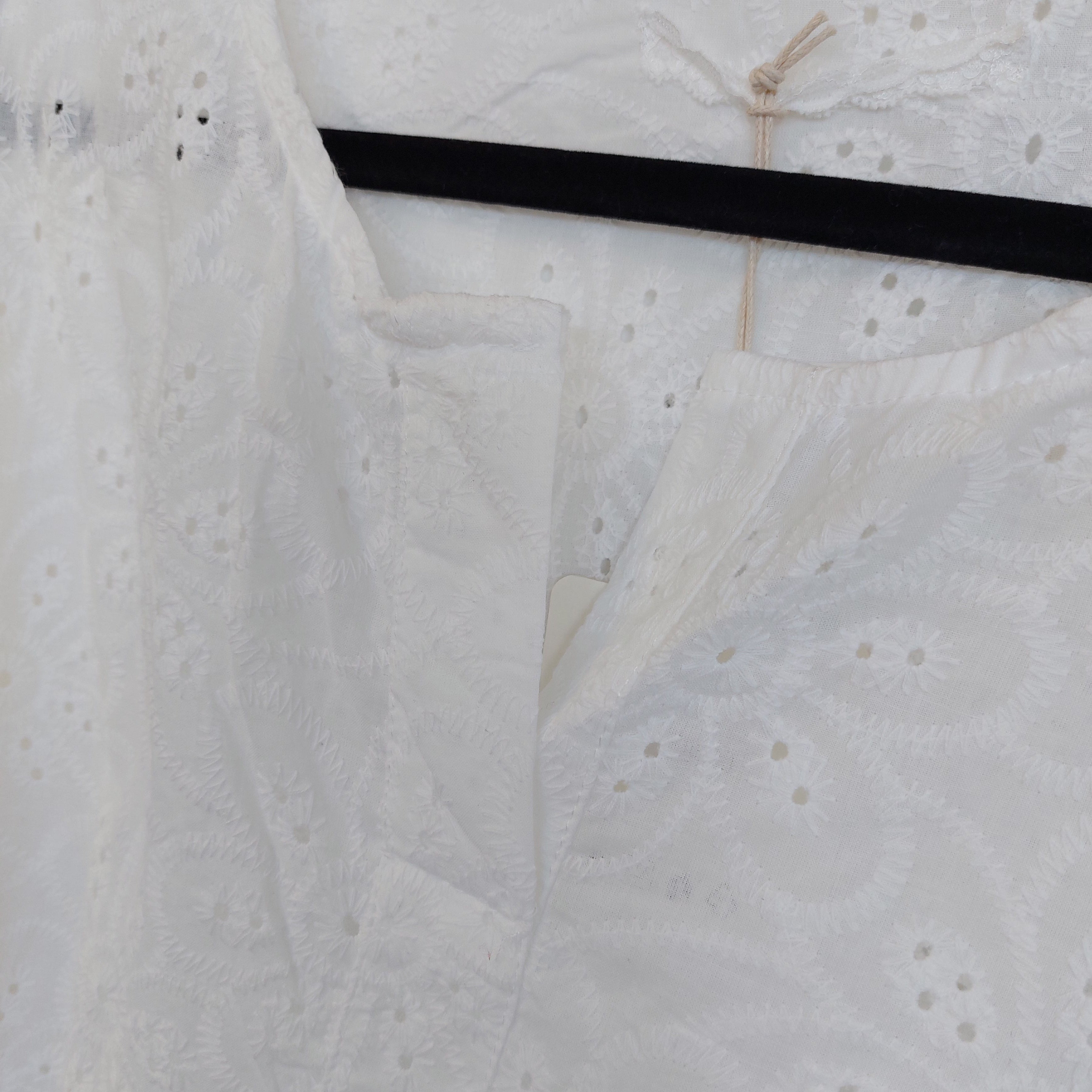 Tunique Seta Broderie Anglaise Col V Manches Courtes – Blanche, Taille Unique 36-40