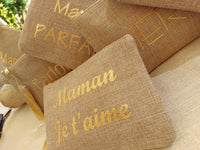 INEVA-POCHETTE A MESSAGE-POCHETTE EN LIN-POCHETTE MESSAGE MAMAN-POCHETTE MESSAGE TENDRE-POCHETTE A OFFRIR AUX MAMANS-POCHETTE BEIGE FETE DES MERES-CADEAUX FETES DES MERES-POCHETTE LIN MESSAGE OR-POCHETTE  COULEUR NATURELLE MESSAGE MAMAN-POCHETTE MESSAGE  SUR CARRY LE ROUET